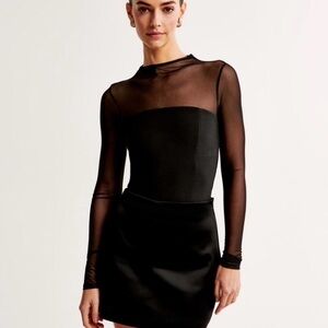 Abercrombie & Fitch Mesh & Crepe Long Sleeve Bodysuit - Black - Sz Large